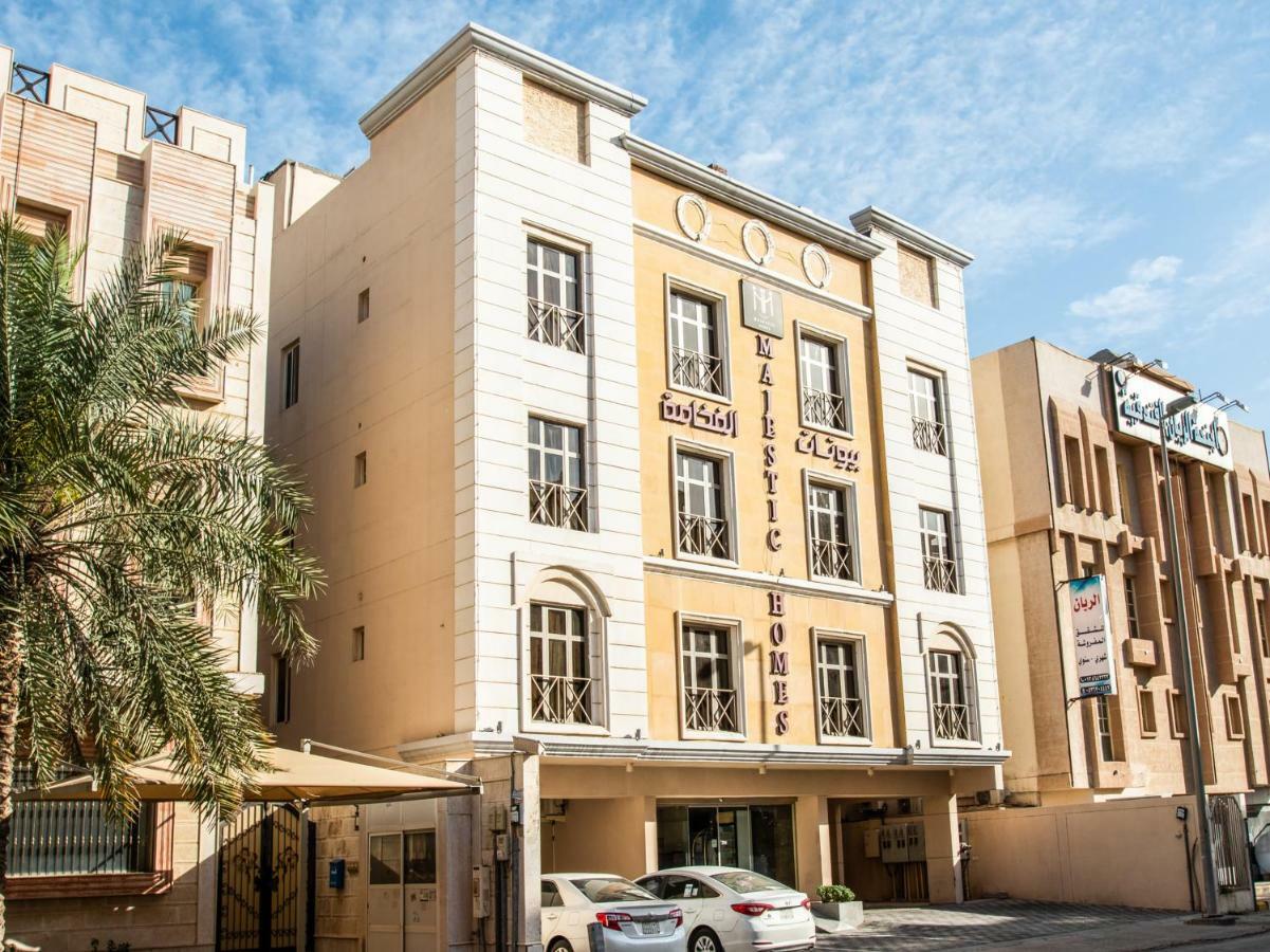Oyo 200 Majestic Homes Эль-Хубар Экстерьер фото