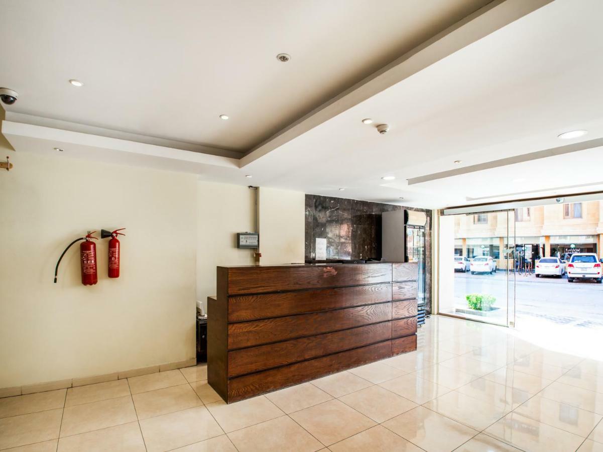 Oyo 200 Majestic Homes Эль-Хубар Экстерьер фото